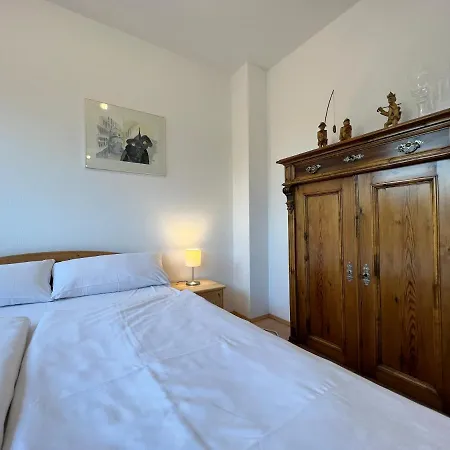 Maisonette Penthouse Fuer 8 Personen By Rabe - Free Netflix & Kostenloser Parkplatz & Grosse Terrasse Διαμέρισμα