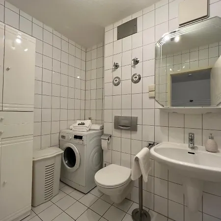 Maisonette Penthouse Fuer 8 Personen By Rabe - Free Netflix & Kostenloser Parkplatz & Grosse Terrasse Apartament *