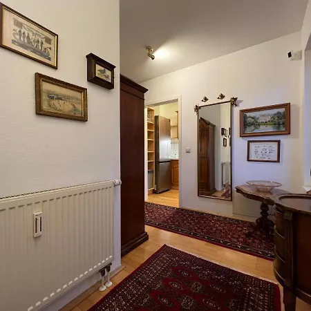 Maisonette Penthouse Fuer 8 Personen By Rabe - Free Netflix & Kostenloser Parkplatz & Grosse Terrasse Apartament